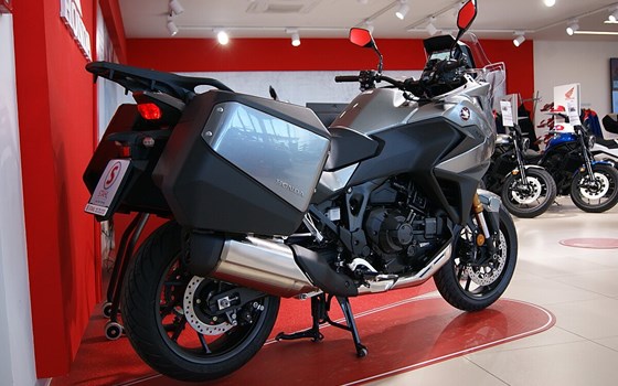 Neufahrzeug Honda NT1100 DCT Electronic Suspension - Bild 3