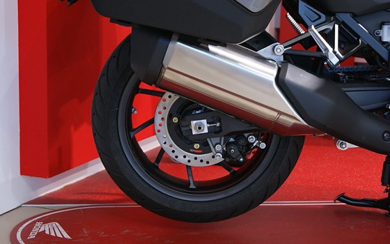 Neufahrzeug Honda NT1100 DCT Electronic Suspension - Bild 5