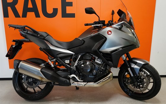Gebrauchtmotorrad Honda NT1100 - Bild 3