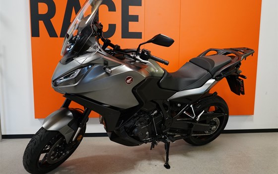 Gebrauchtmotorrad Honda NT1100 - Bild 2