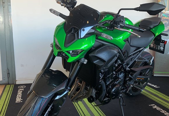 Kawasaki Z900