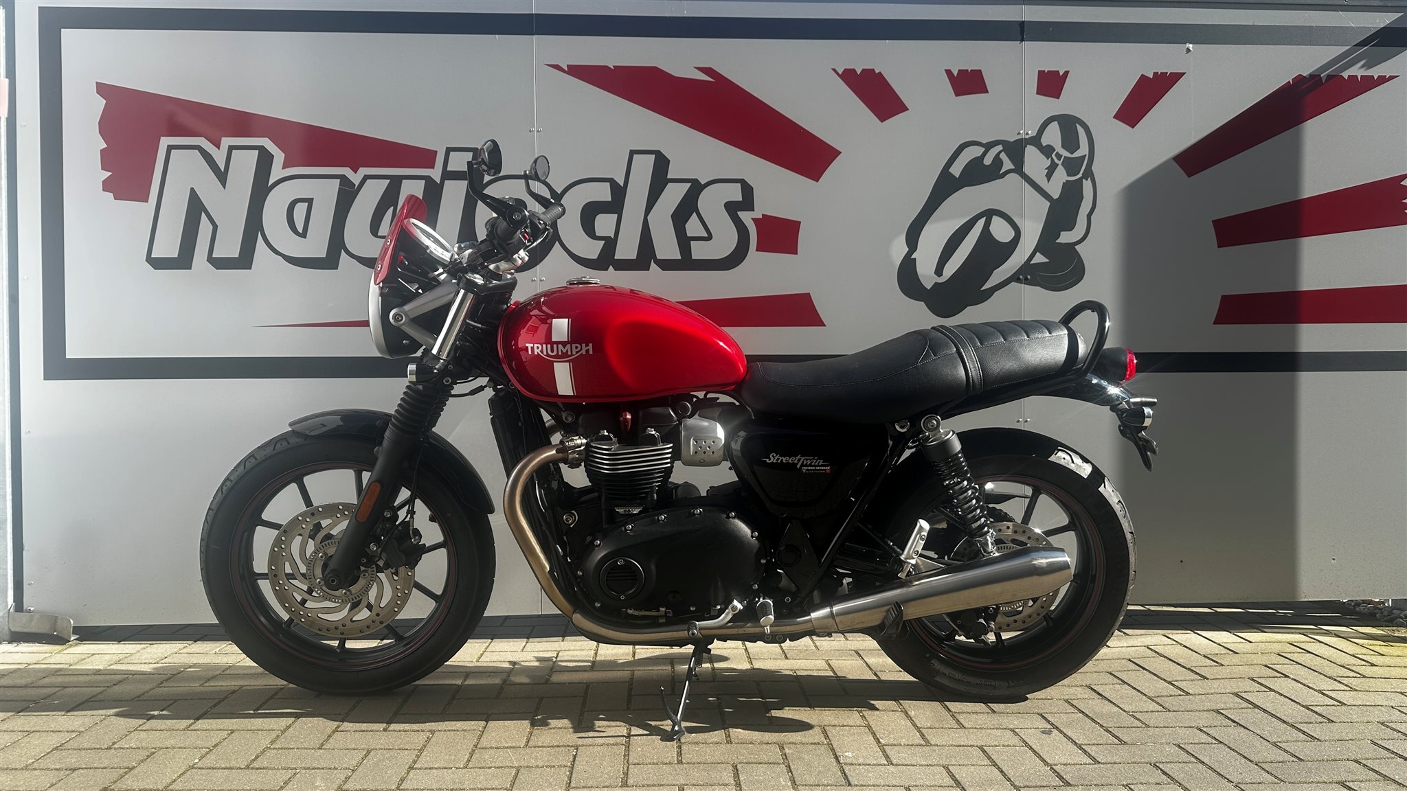 Triumph Street Twin