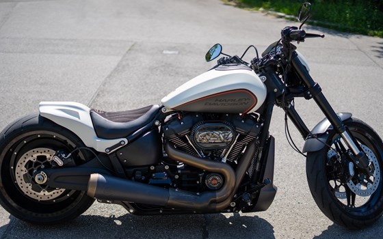 Gebrauchtmotorrad Harley-Davidson Softail FXDR 114 FXDRS - Bild 3