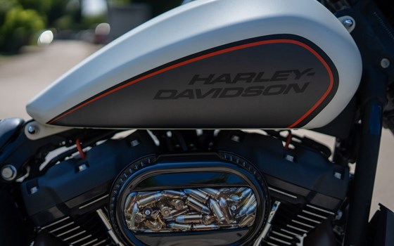 Gebrauchtmotorrad Harley-Davidson Softail FXDR 114 FXDRS - Bild 4