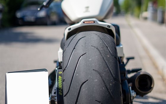 Gebrauchtmotorrad Harley-Davidson Softail FXDR 114 FXDRS - Bild 8