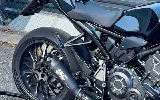 Gebrauchtmotorrad Honda CB1000R Black Edition - Bild 4