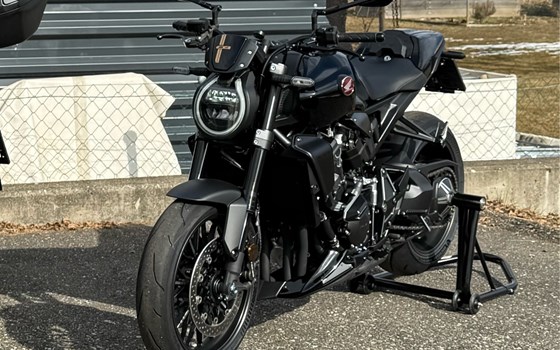 Gebrauchtmotorrad Honda CB1000R Black Edition - Bild 8