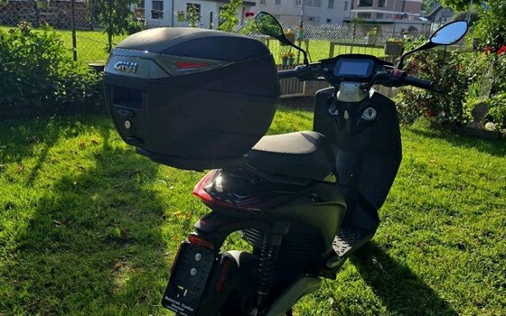 Gebrauchtmotorrad Piaggio 1 + - Bild 3