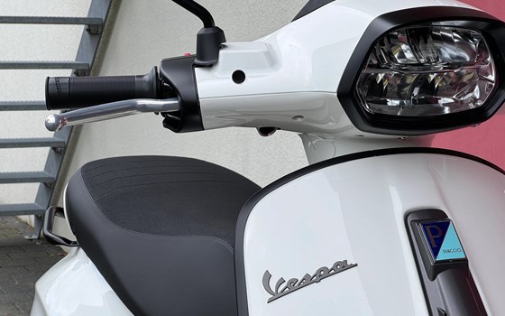 Neufahrzeug Vespa Sprint 125 i.e. 3V - Bild 13