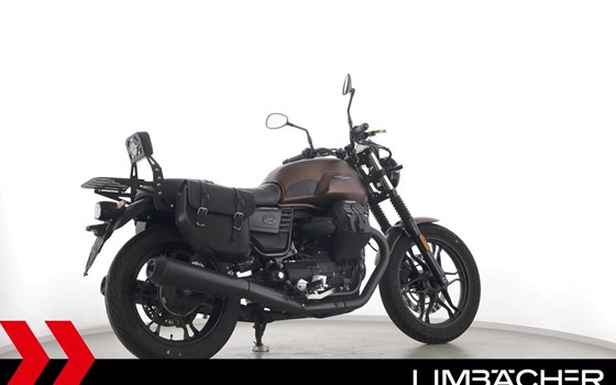 Gebrauchtmotorrad Moto Guzzi V7 III Stone - Bild 9