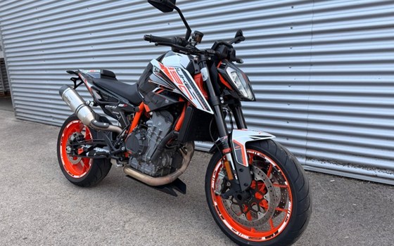 Gebrauchtmotorrad KTM 890 Duke R - Bild 2