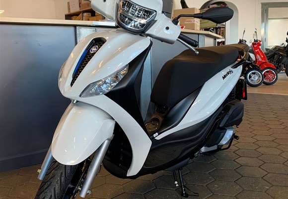Piaggio Medley 125 S