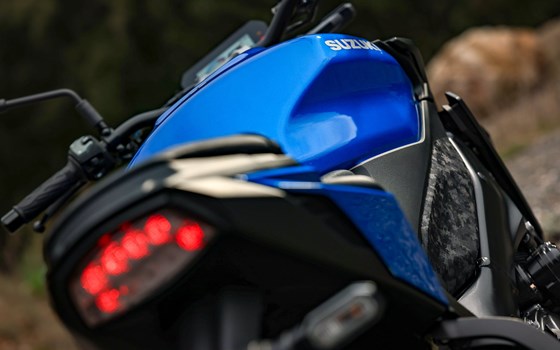 Neufahrzeug Suzuki GSX-S1000 - Bild 7