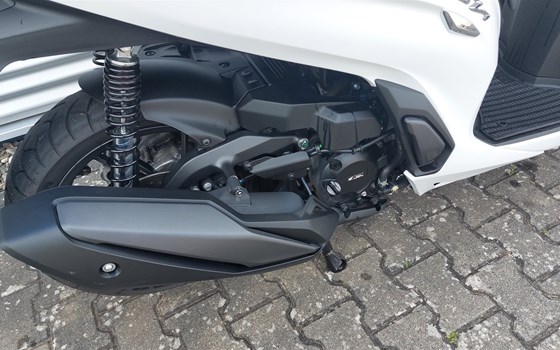 Gebrauchtmotorrad Honda SH350i - Bild 3