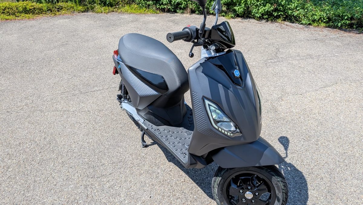 Piaggio 1 +