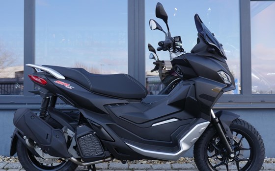 Neufahrzeug Aprilia SR GT 200 - Bild 1