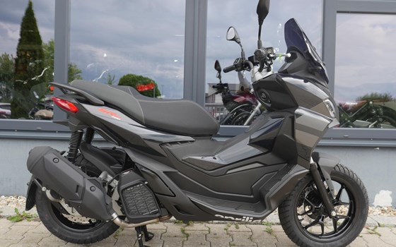 Neufahrzeug Aprilia SR GT 200 - Bild 4