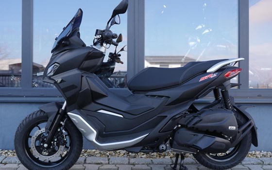 Neufahrzeug Aprilia SR GT 200 - Bild 7