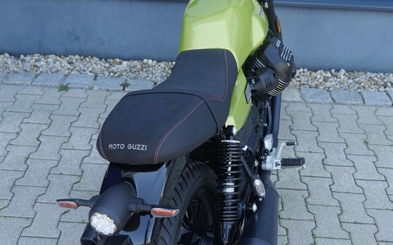 Neufahrzeug Moto Guzzi V7 Sport - Bild 16