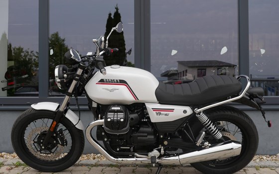 Neufahrzeug Moto Guzzi V7 Stone - Bild 10