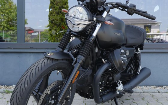 Neufahrzeug Moto Guzzi V7 Stone - Bild 11