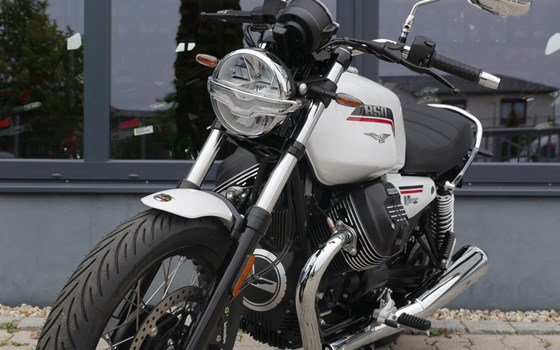 Neufahrzeug Moto Guzzi V7 Stone - Bild 14