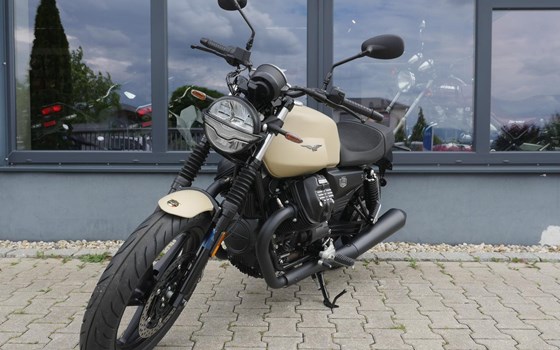 Neufahrzeug Moto Guzzi V7 Stone - Bild 15