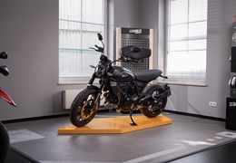 Gebrauchte Ducati Scrambler Icon Dark