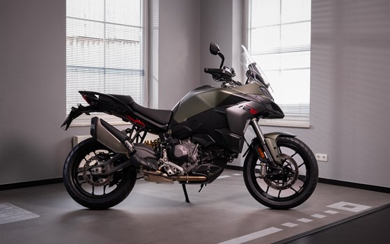 Gebrauchtmotorrad Ducati Multistrada V2 S - Bild 2