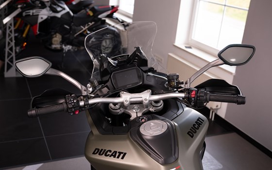 Gebrauchtmotorrad Ducati Multistrada V2 S - Bild 6