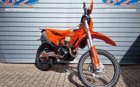 Gebrauchtmotorrad KTM 350 EXC-F SIX DAYS - Bild 3