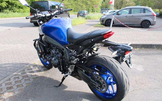 Gebrauchtmotorrad Yamaha MT-09 - Bild 3