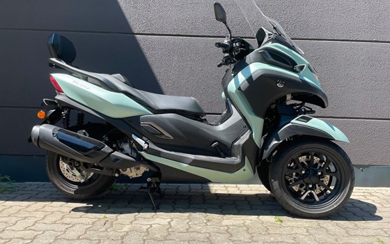 Gebrauchtmotorrad Yamaha Tricity 300 - Bild 1