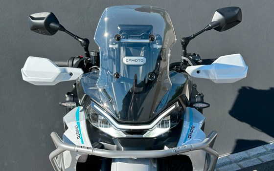 Neufahrzeug CFMOTO 800MT-X - Bild 23