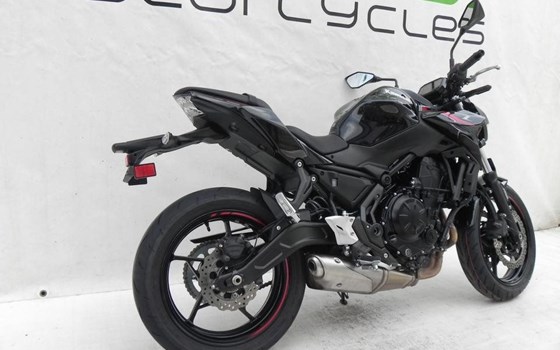 Gebrauchtmotorrad Kawasaki Z650 - Bild 10