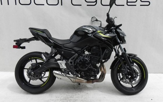 Gebrauchtmotorrad Kawasaki Z650 - Bild 11