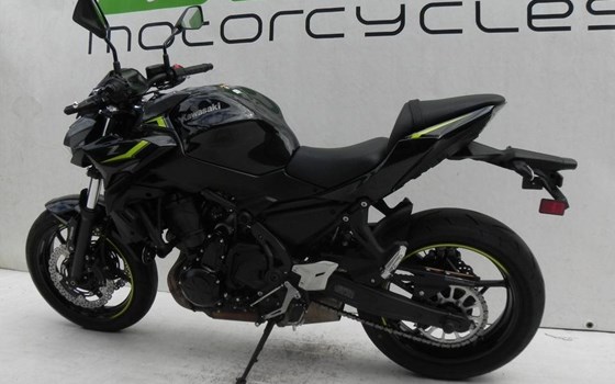 Gebrauchtmotorrad Kawasaki Z650 - Bild 4