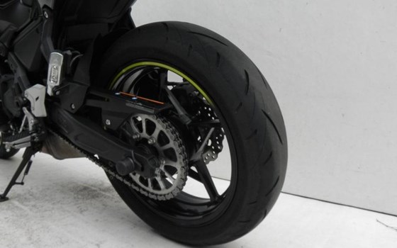 Gebrauchtmotorrad Kawasaki Z650 - Bild 5