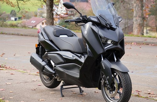 Gebrauchtmotorrad Yamaha XMAX 300 Tech MAX