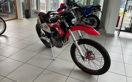 Gebrauchtmotorrad Honda Montesa COTA 4RT - Bild 2