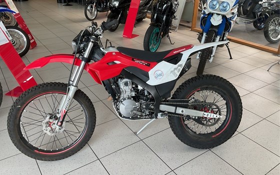 Gebrauchtmotorrad Honda Montesa COTA 4RT - Bild 3