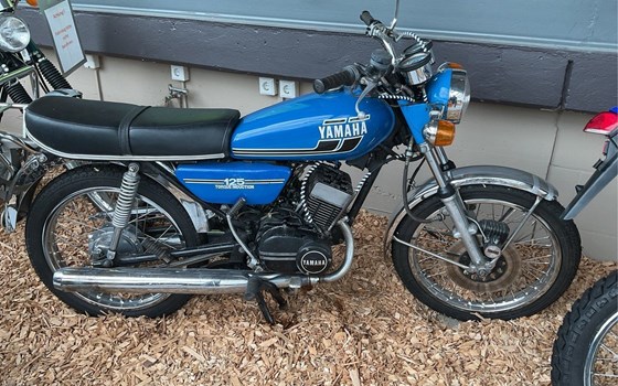 Gebrauchtmotorrad Yamaha RD 125 DX - Bild 2