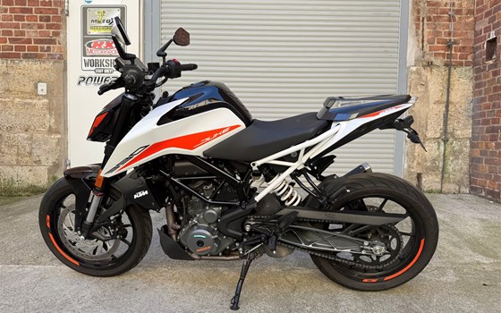 Gebrauchtmotorrad KTM 390 Duke - Bild 6