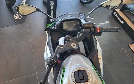 Gebrauchtmotorrad Kawasaki Ninja 7 Hybrid - Bild 6