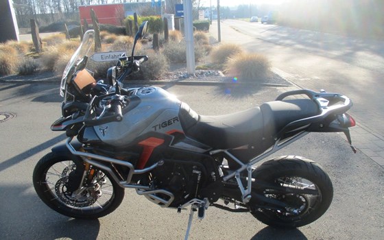 Gebrauchtmotorrad Triumph Tiger 900 Desert Edition - Bild 6
