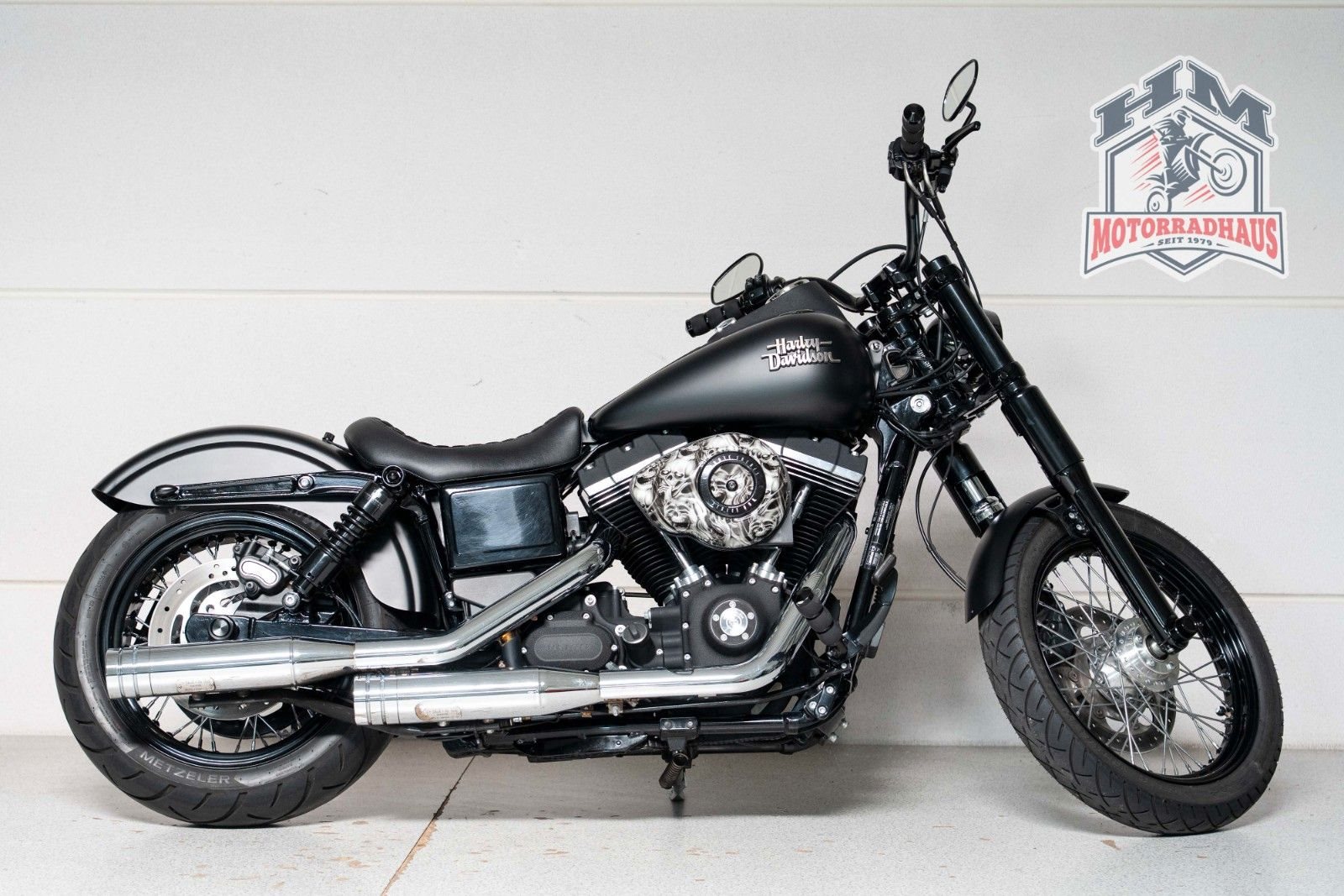 Harley-Davidson Dyna Street Bob FXDB