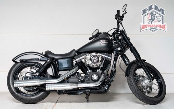 Gebrauchtmotorrad Harley-Davidson Dyna Street Bob FXDB - Bild 1