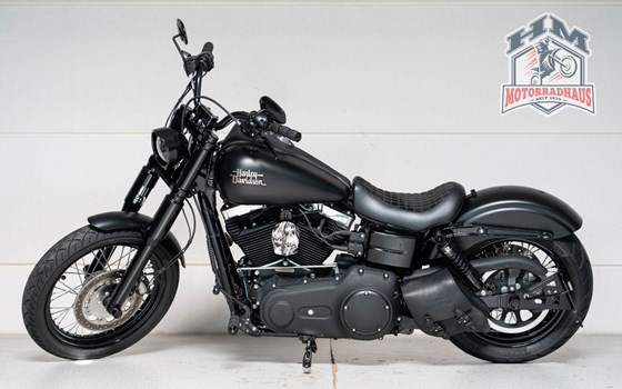 Gebrauchtmotorrad Harley-Davidson Dyna Street Bob FXDB - Bild 4