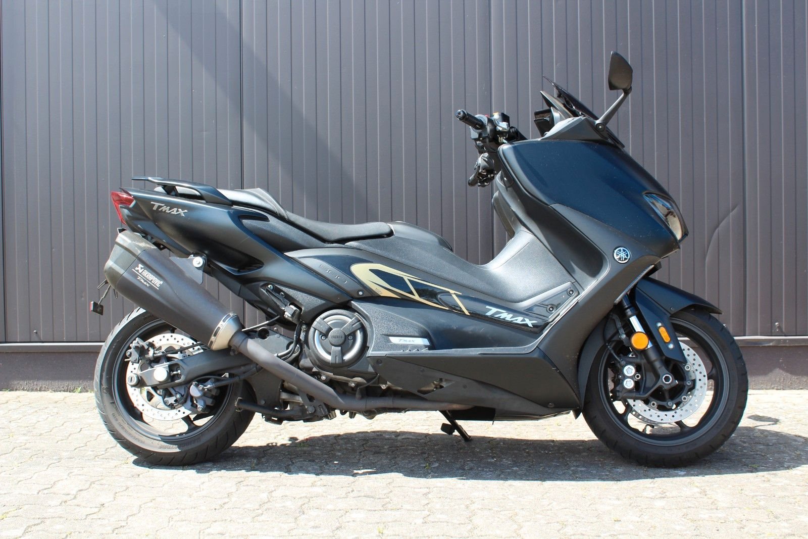 Yamaha TMAX 560