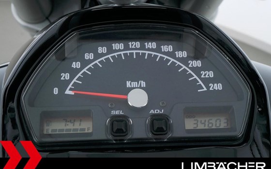 Gebrauchtmotorrad Suzuki Intruder M1800R - Bild 12